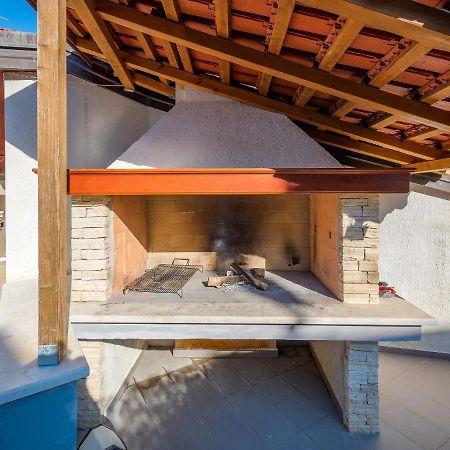 Villa Martimar With Pool And Hot Tub In Istria Rosini Екстериор снимка