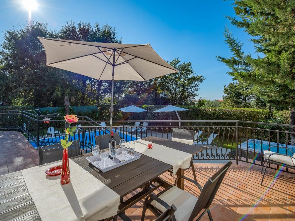 Villa Martimar With Pool And Hot Tub In Istria Rosini Екстериор снимка